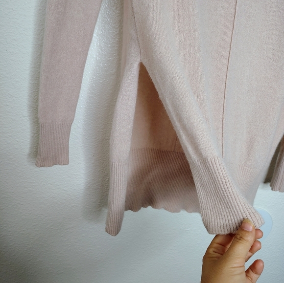 Nanette Lepore Women's Turtleneck Sweater - Light Pink 100% Cashmere Sz Small - Picture 4 of 13